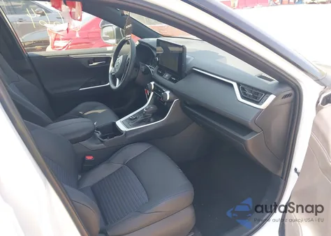 2025 Toyota Rav4 Hybrid Xse from USA, damaged, VIN 4T3E6RFV6SU182670